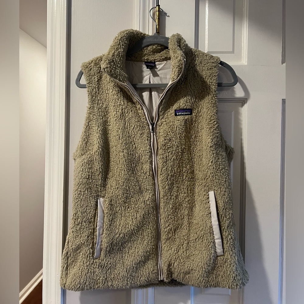 Patagonia tan vest